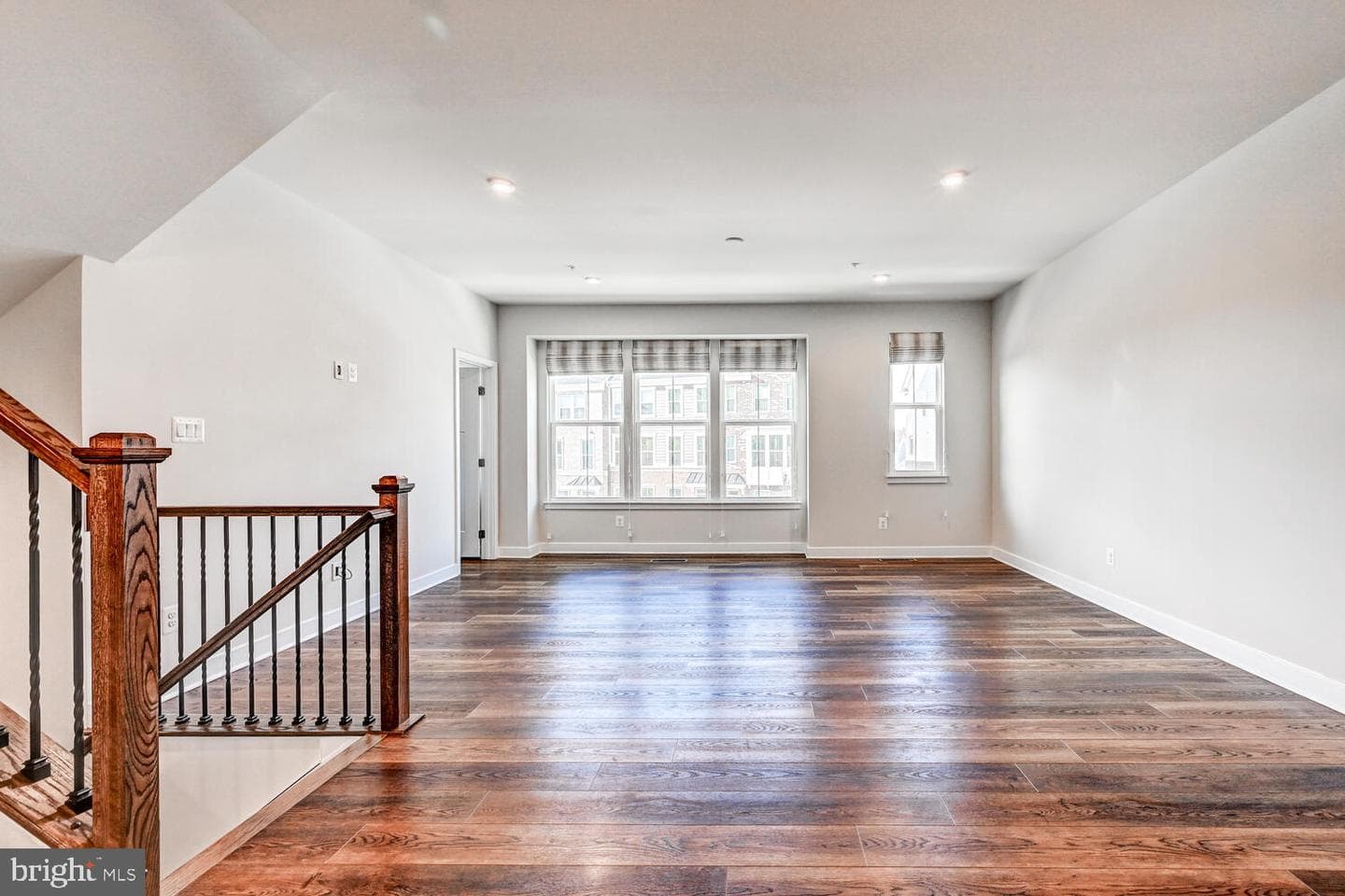 10866 Beckenham Street photo 4