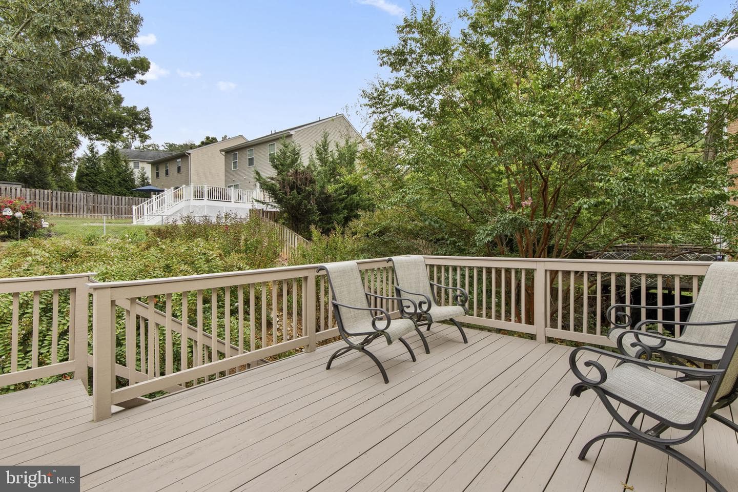 5843 Richardson Mews Square photo 21