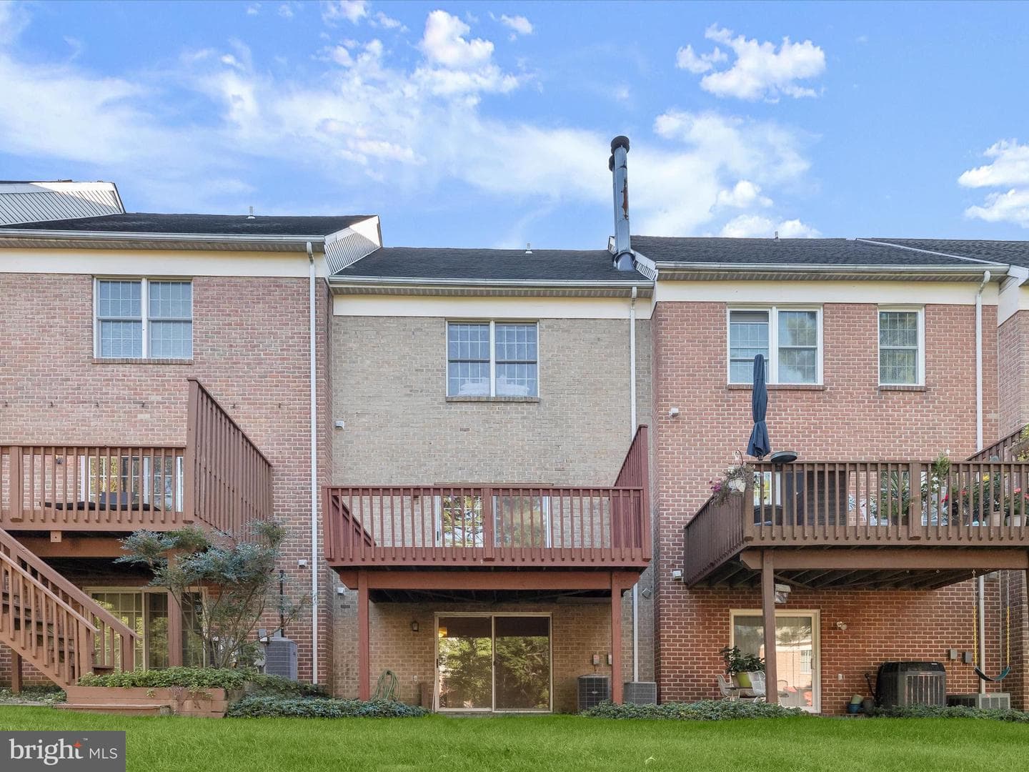 11817 Sherbourne Drive photo 32
