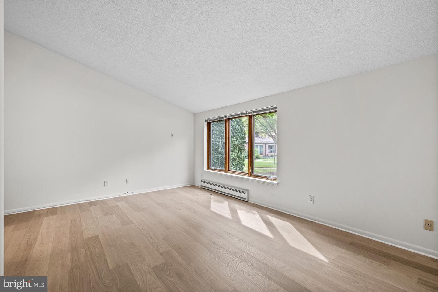 15 Oakridge Court photo 17