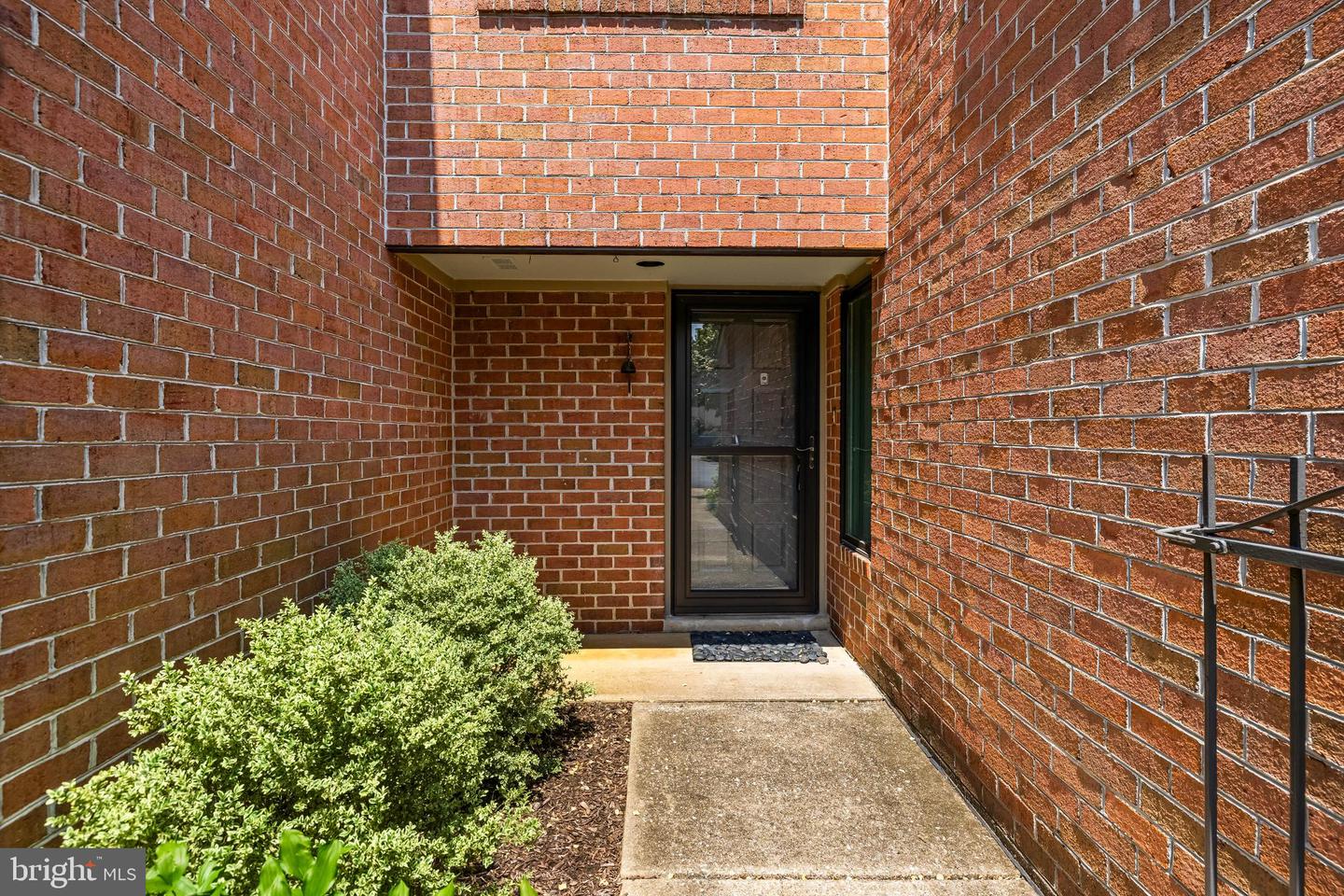 15 Oakridge Court photo 45