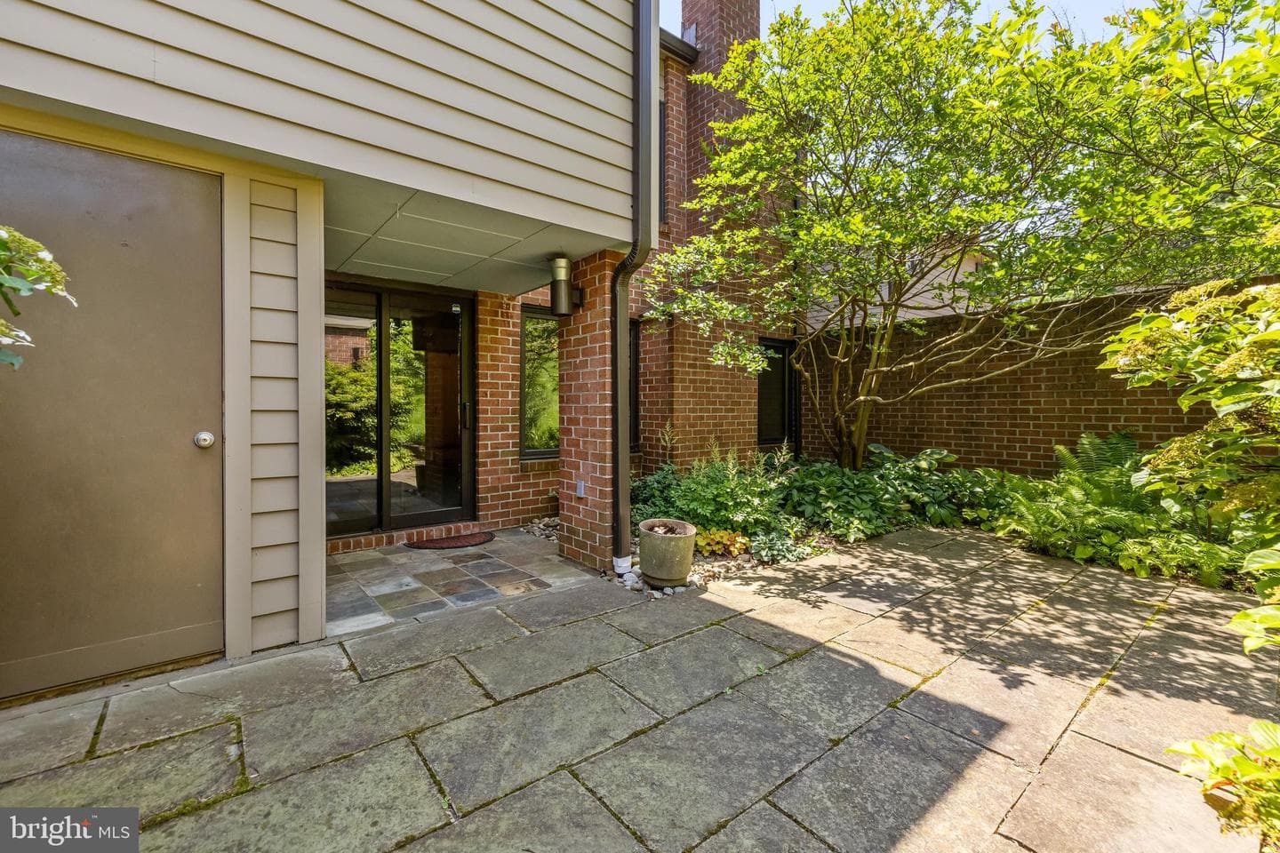 15 Oakridge Court photo 51