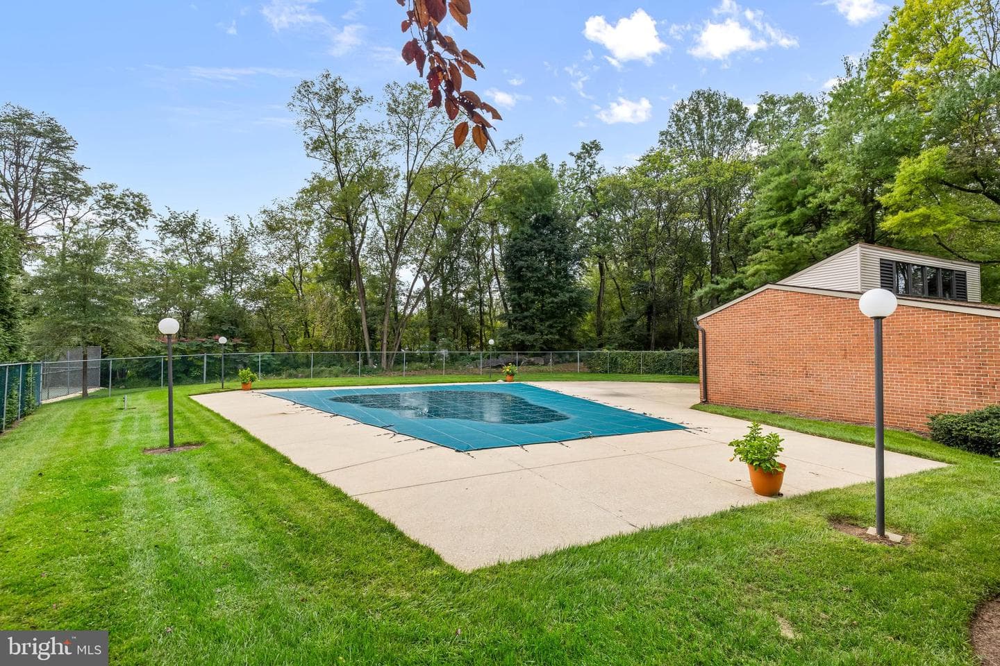 15 Oakridge Court photo 54