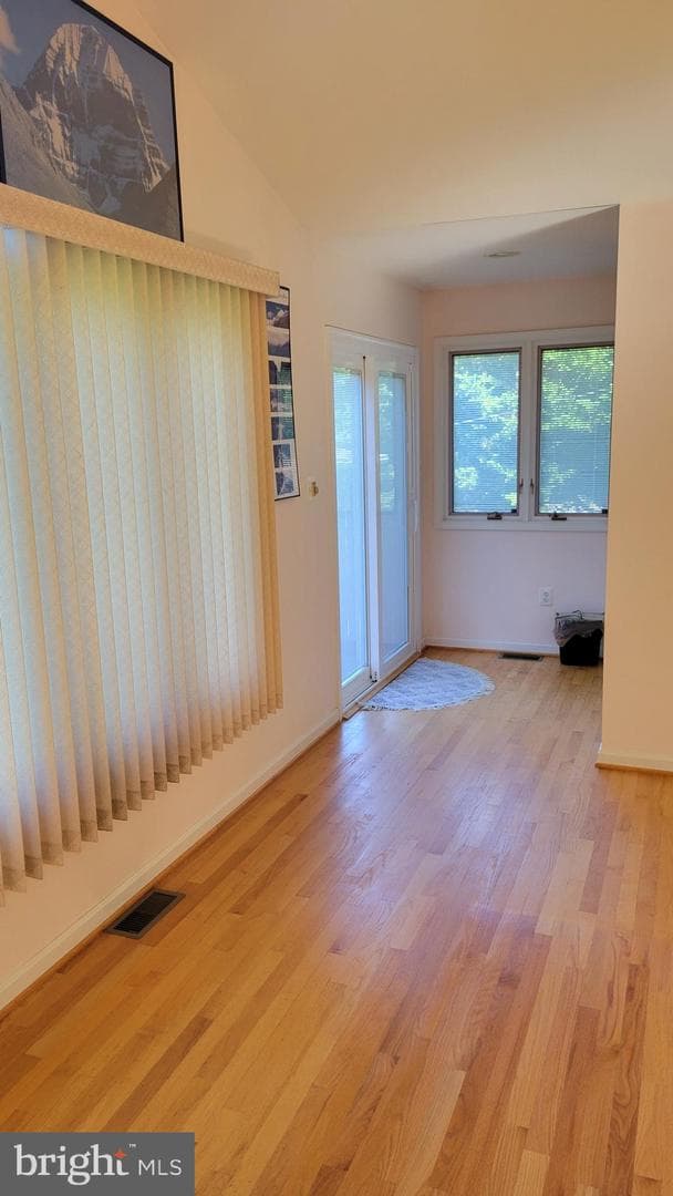 1216 Oakcroft Drive photo 17