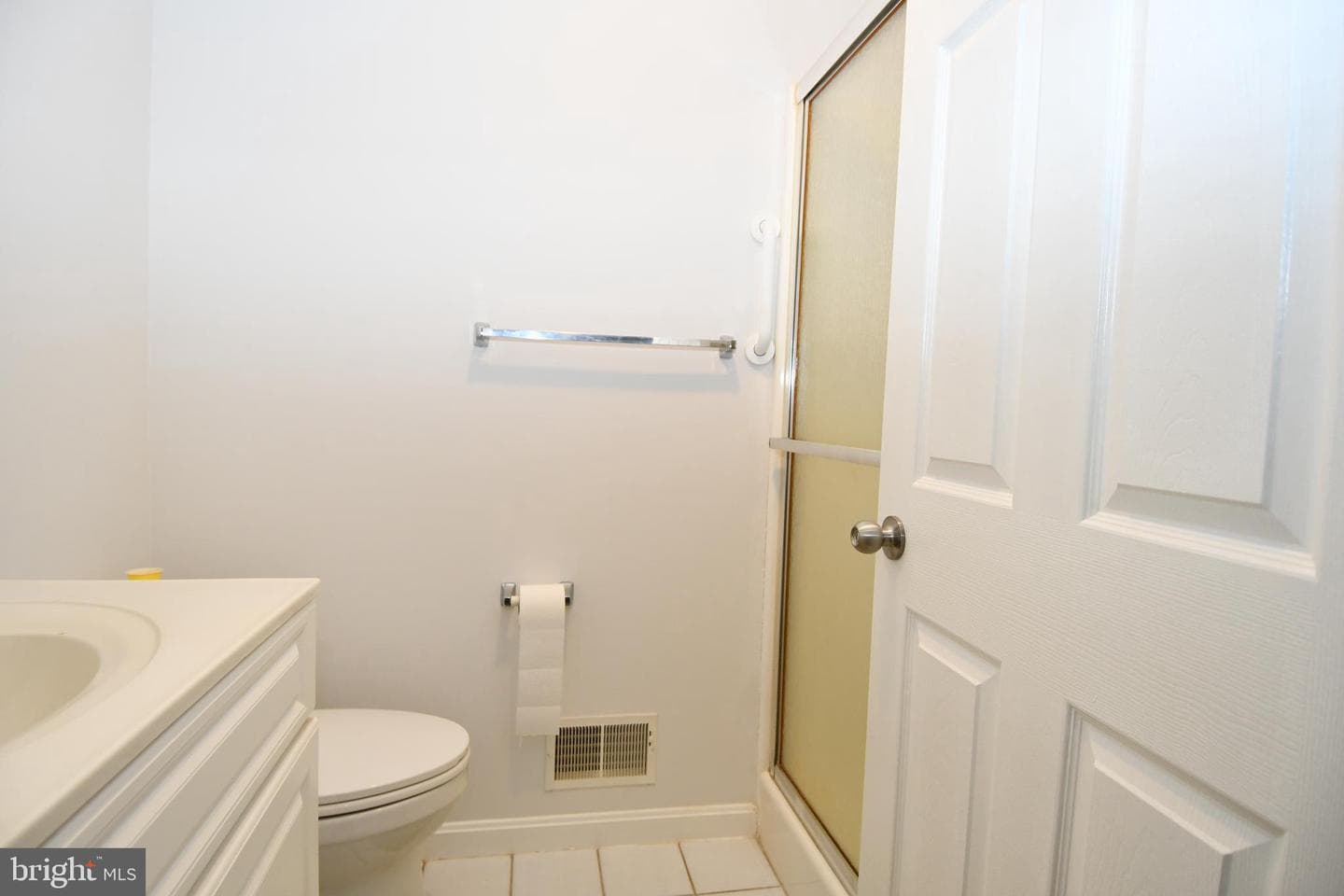 4 Wolf Avenue photo 18