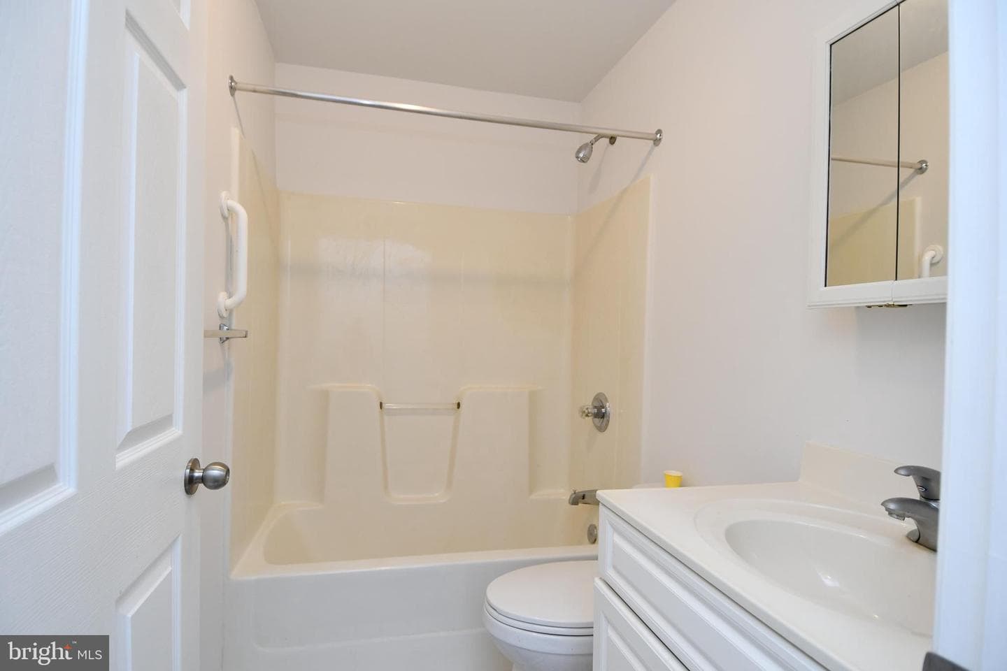 4 Wolf Avenue photo 21