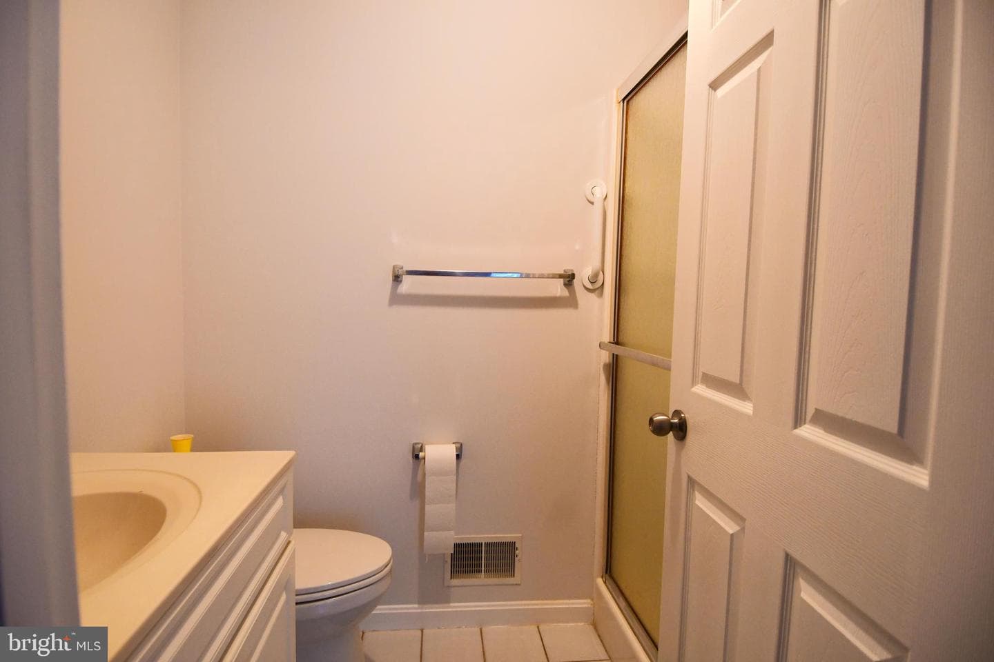4 Wolf Avenue photo 36