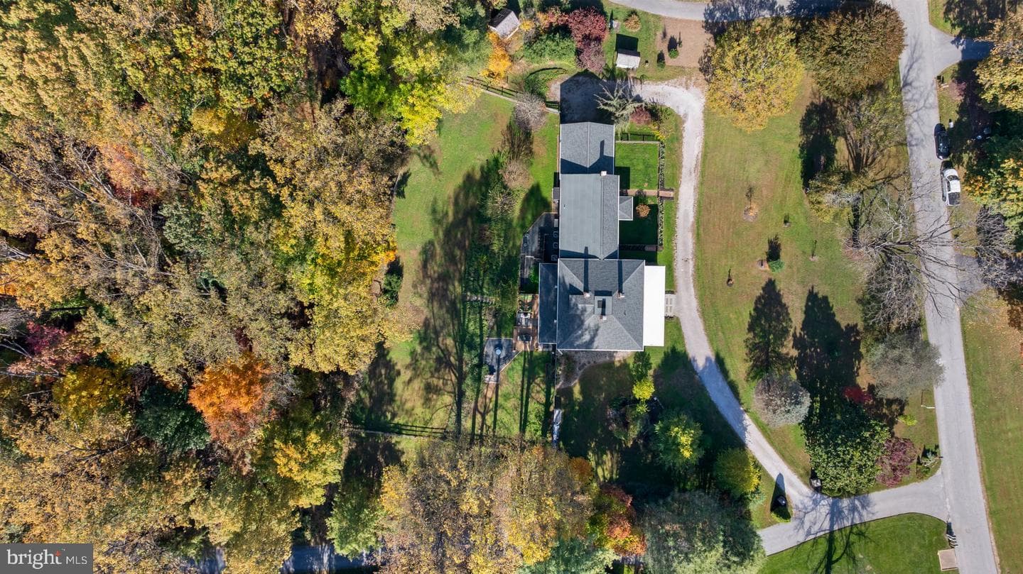 44 Montvieu Court photo 58