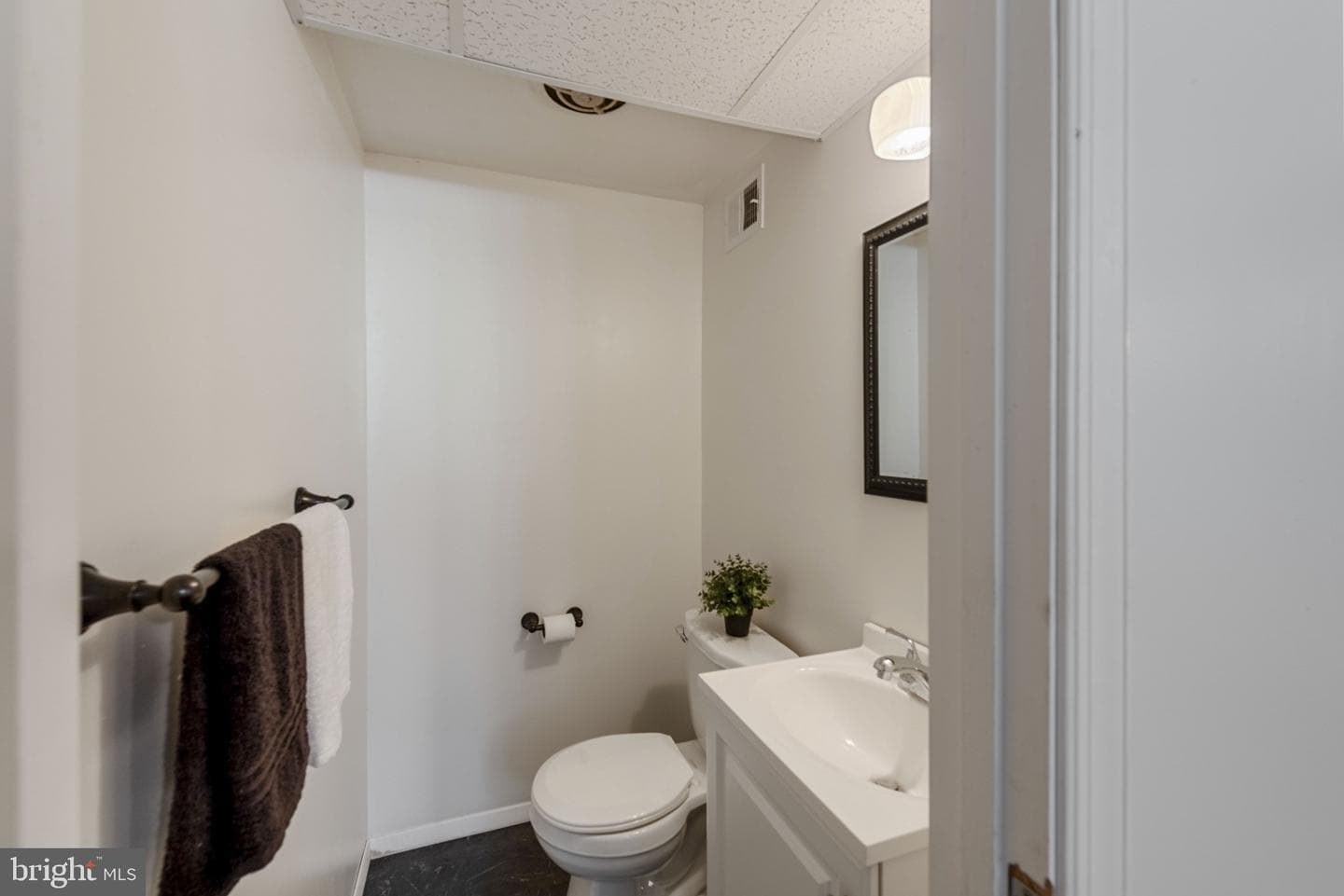 312 E Cherry Hill Road photo 12