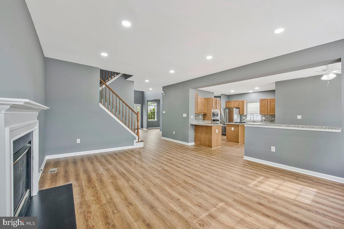1329 Canberra Drive photo 10