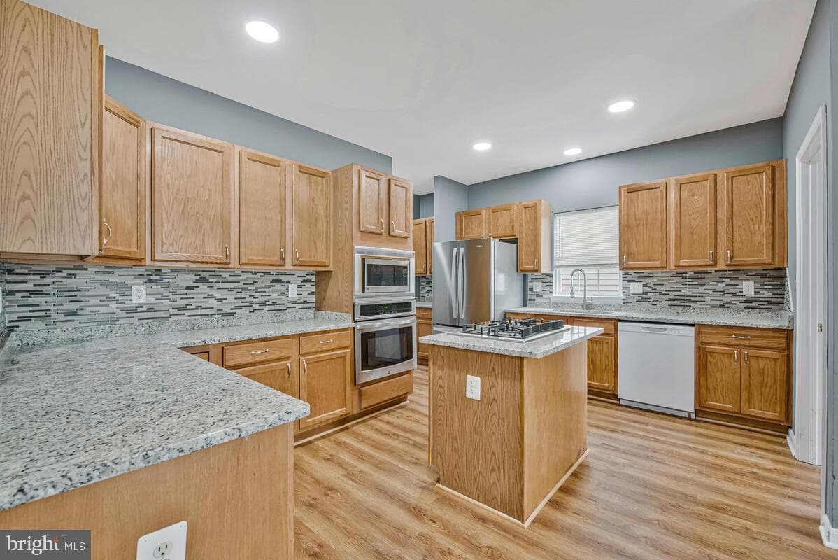 1329 Canberra Drive photo 11