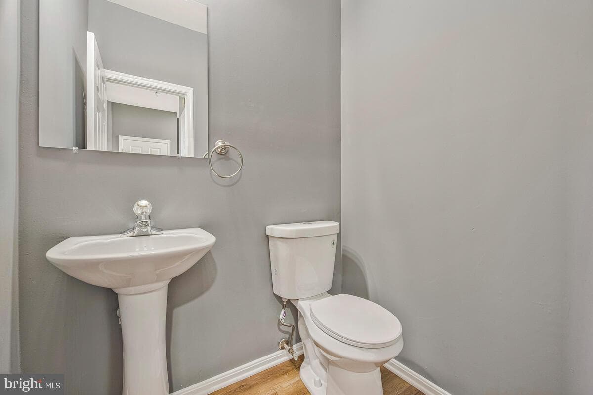1329 Canberra Drive photo 18