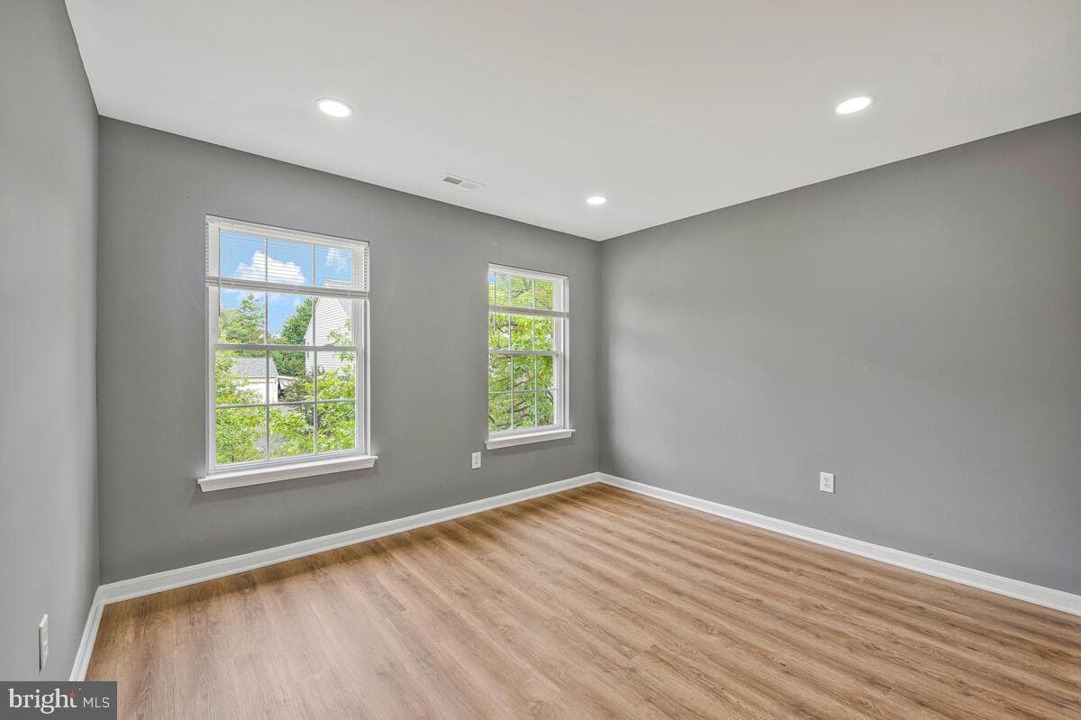 1329 Canberra Drive photo 21