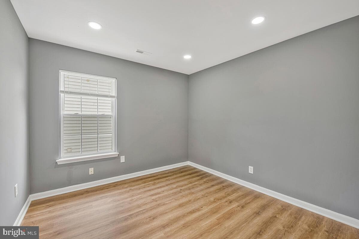 1329 Canberra Drive photo 23