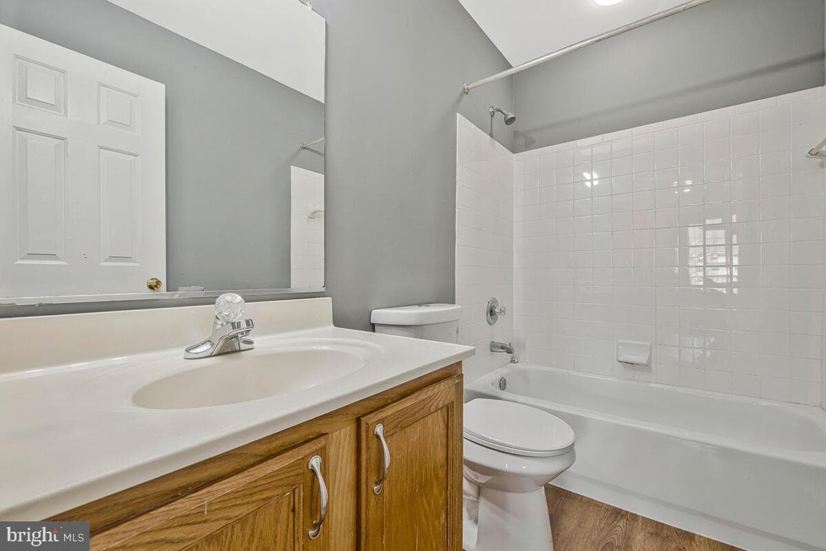 1329 Canberra Drive photo 25