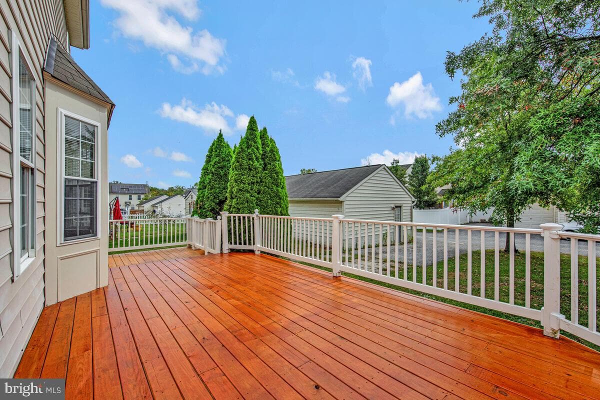 1329 Canberra Drive photo 40