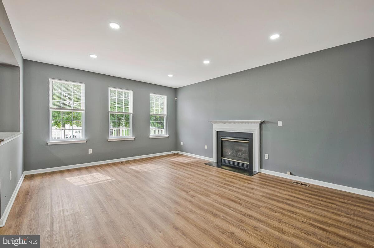 1329 Canberra Drive photo 9