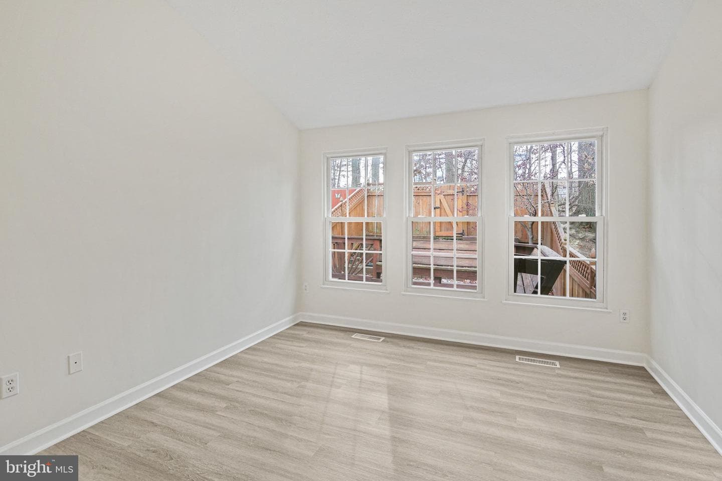 5130 Windermere Circle photo 12