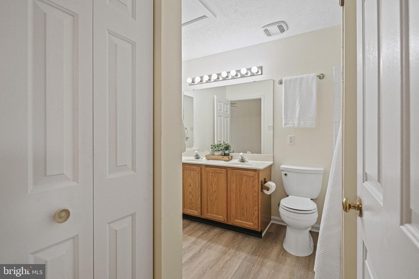 5130 Windermere Circle photo 18