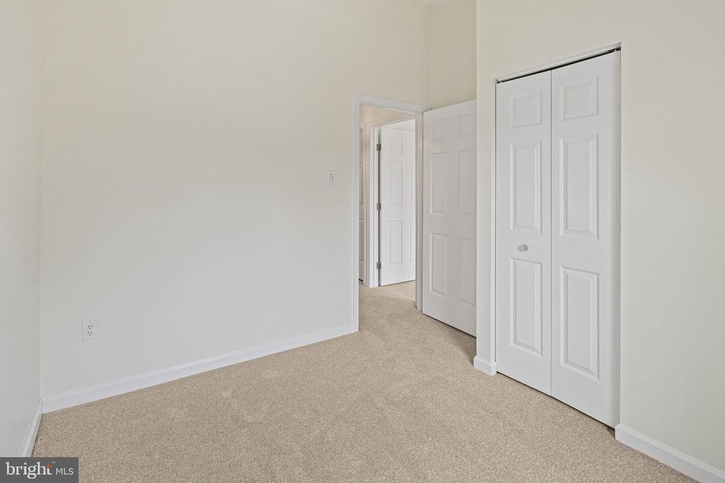 5130 Windermere Circle photo 21