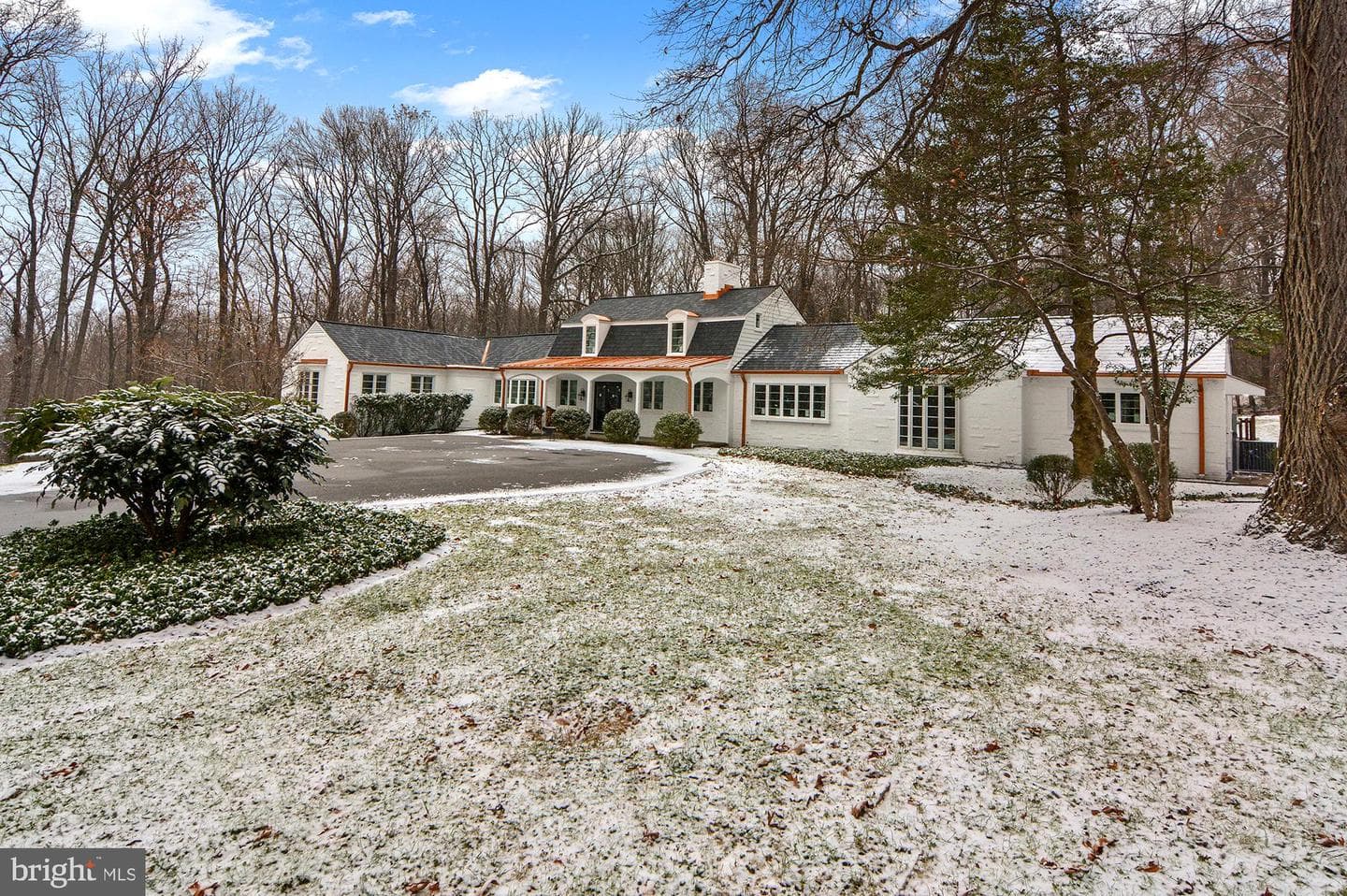 7 Caveswood Lane photo 2