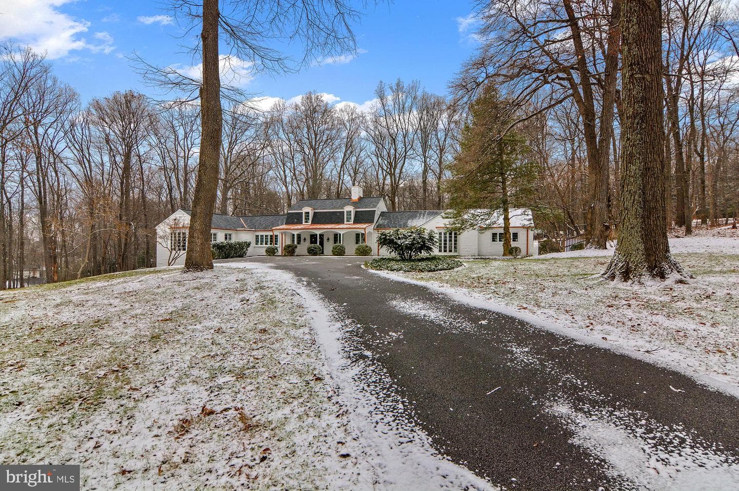 7 Caveswood Lane photo 3