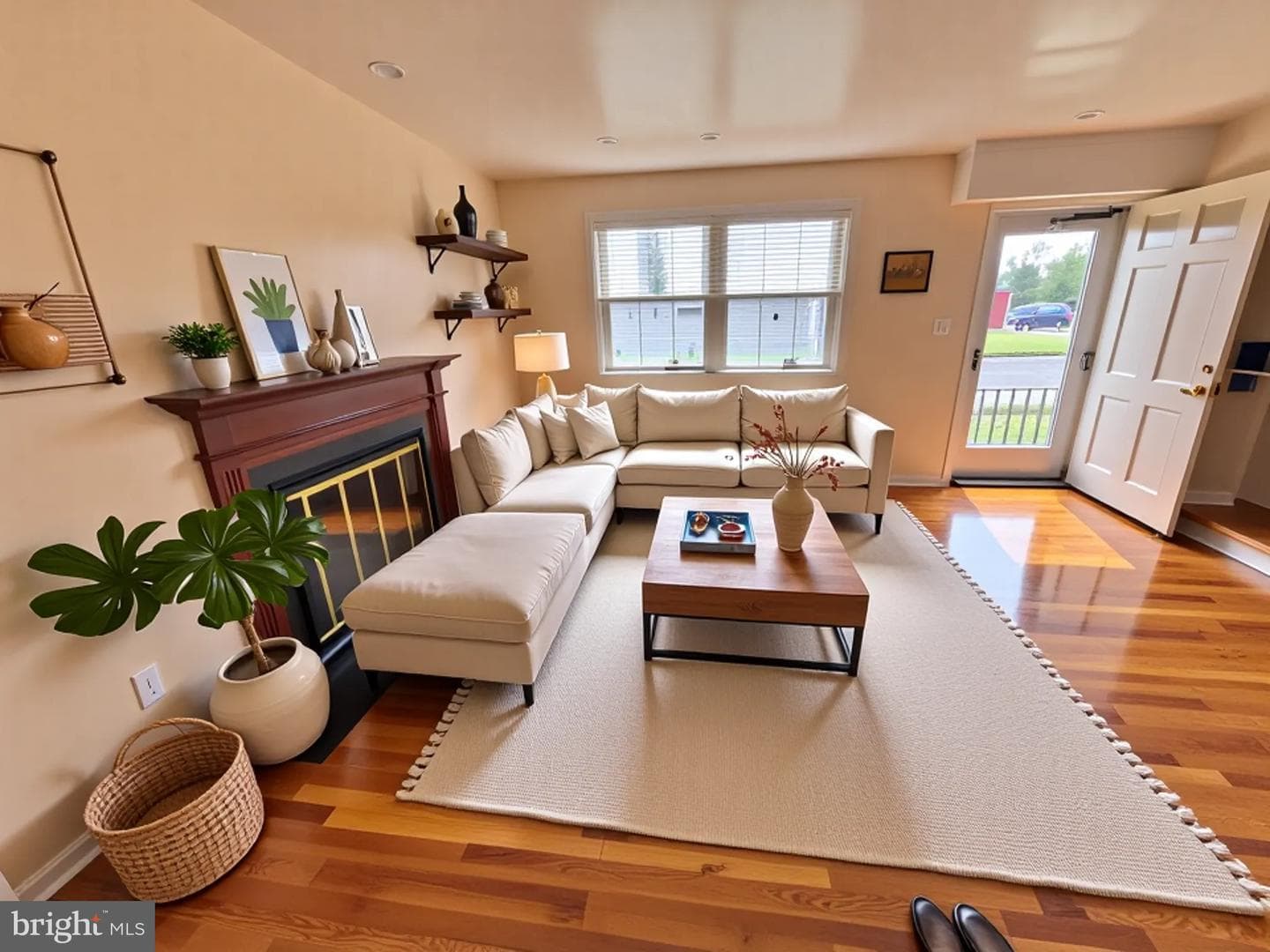 1229 Berkwood Road photo 3
