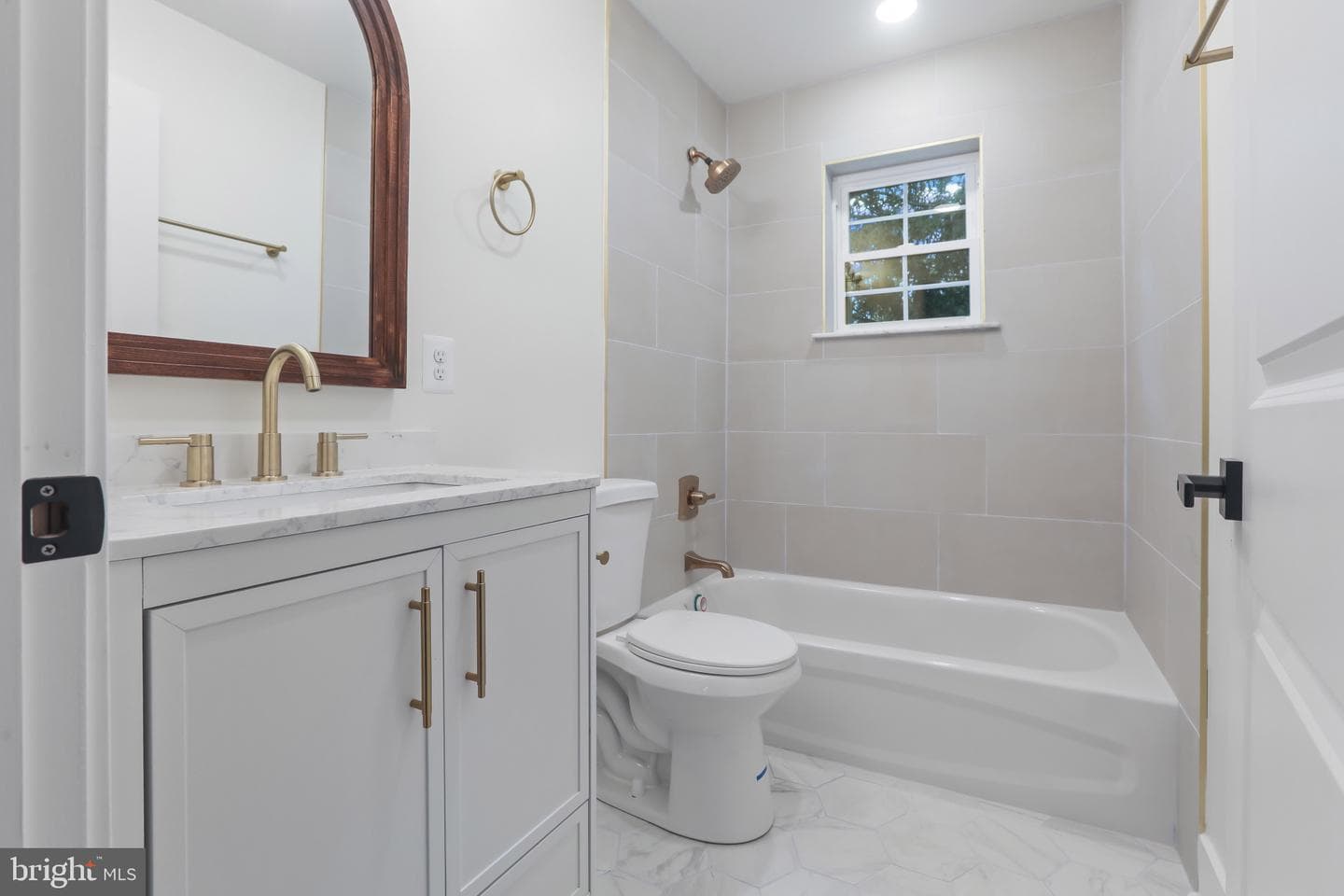 2801 Baublitz Road photo 19