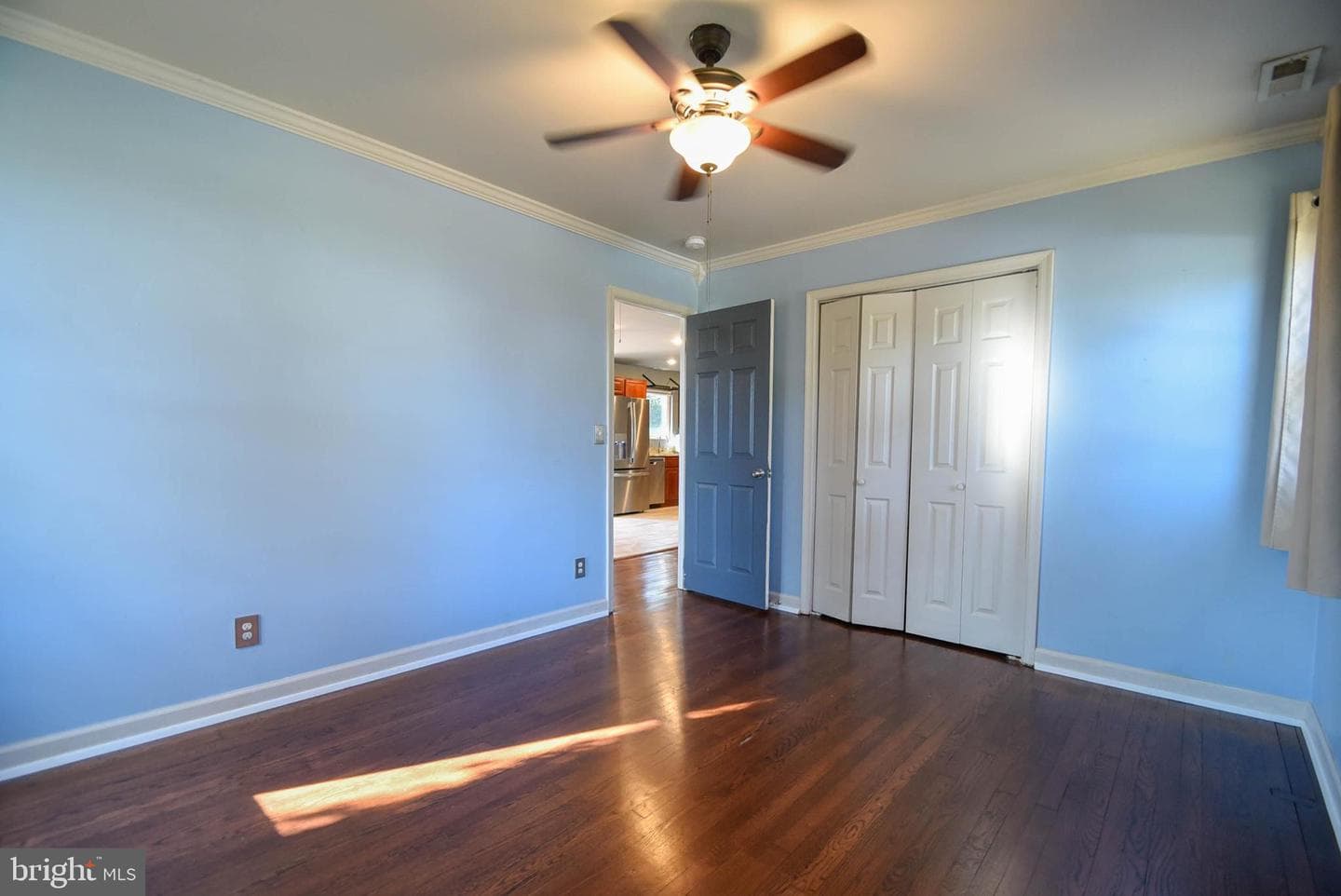 202 Embleton Road photo 9