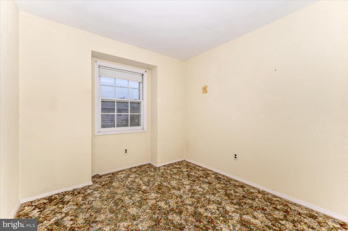 409 Fox View Court photo 21