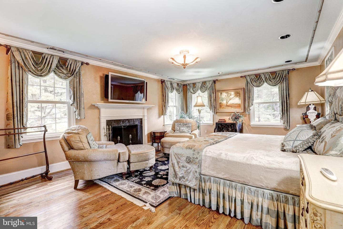 14213 Greencroft Lane photo 35