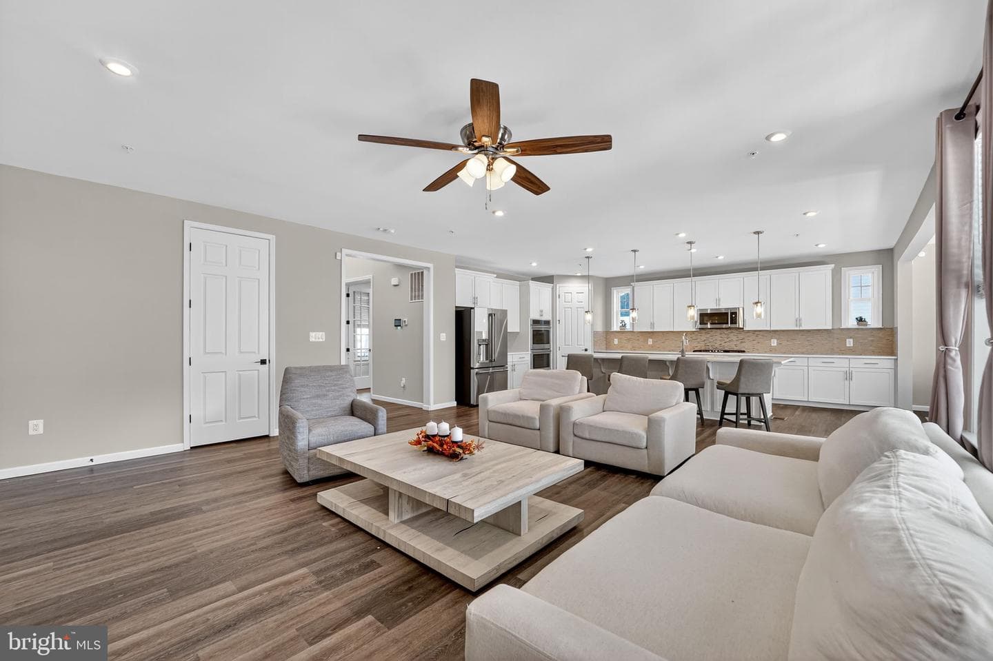 39 Legacy Drive photo 10