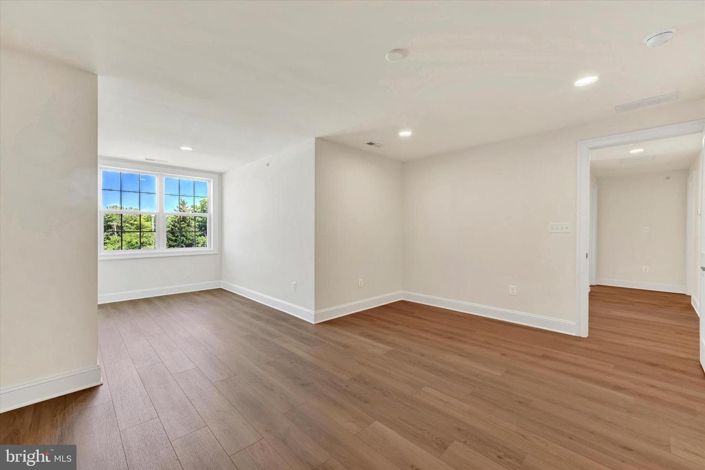 100 Villabrook Way photo 27