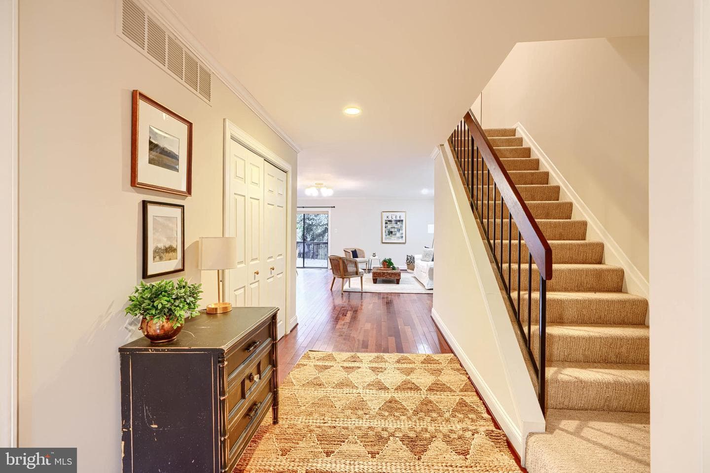 8223 Ruxton Crossing Court photo 2