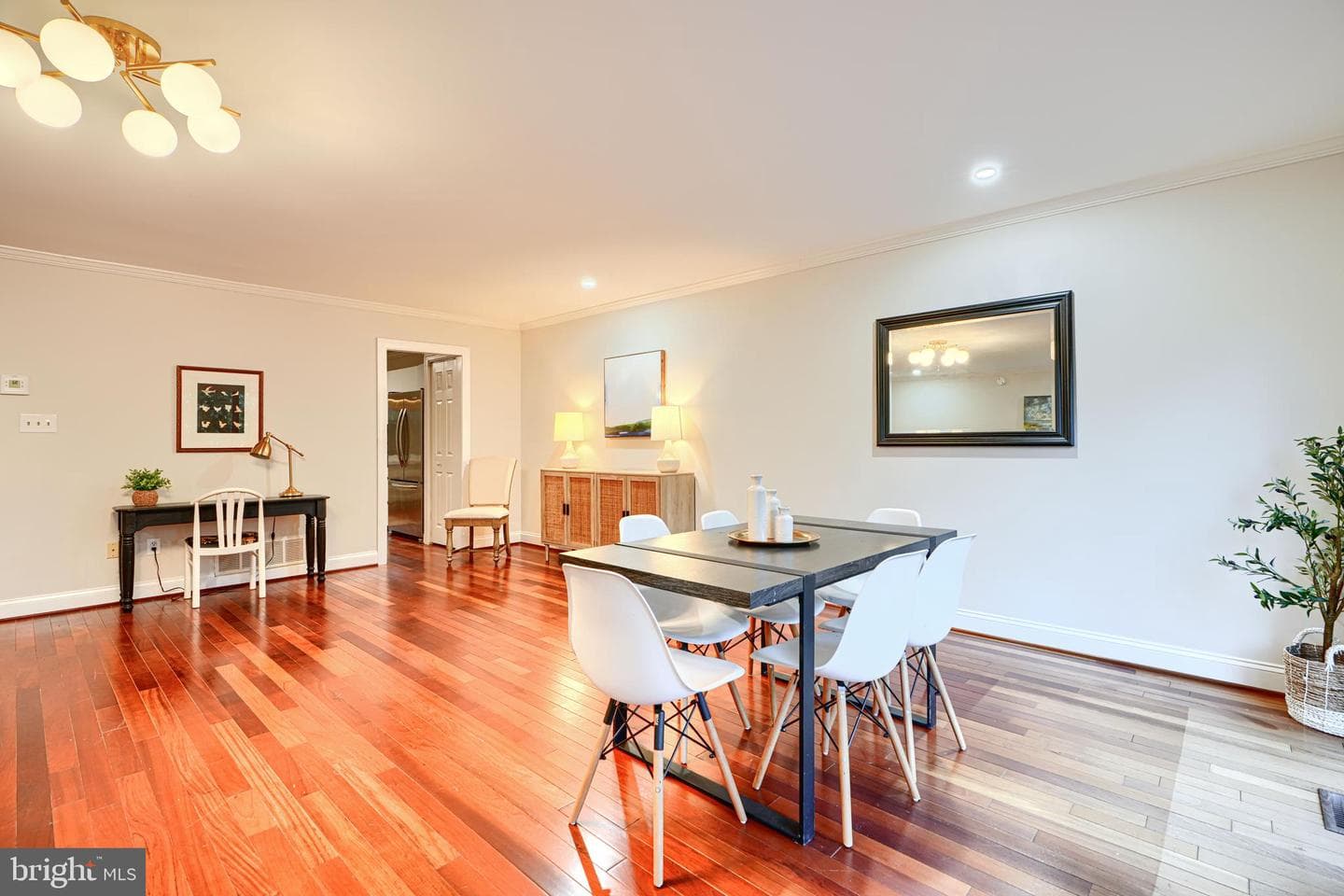 8223 Ruxton Crossing Court photo 8