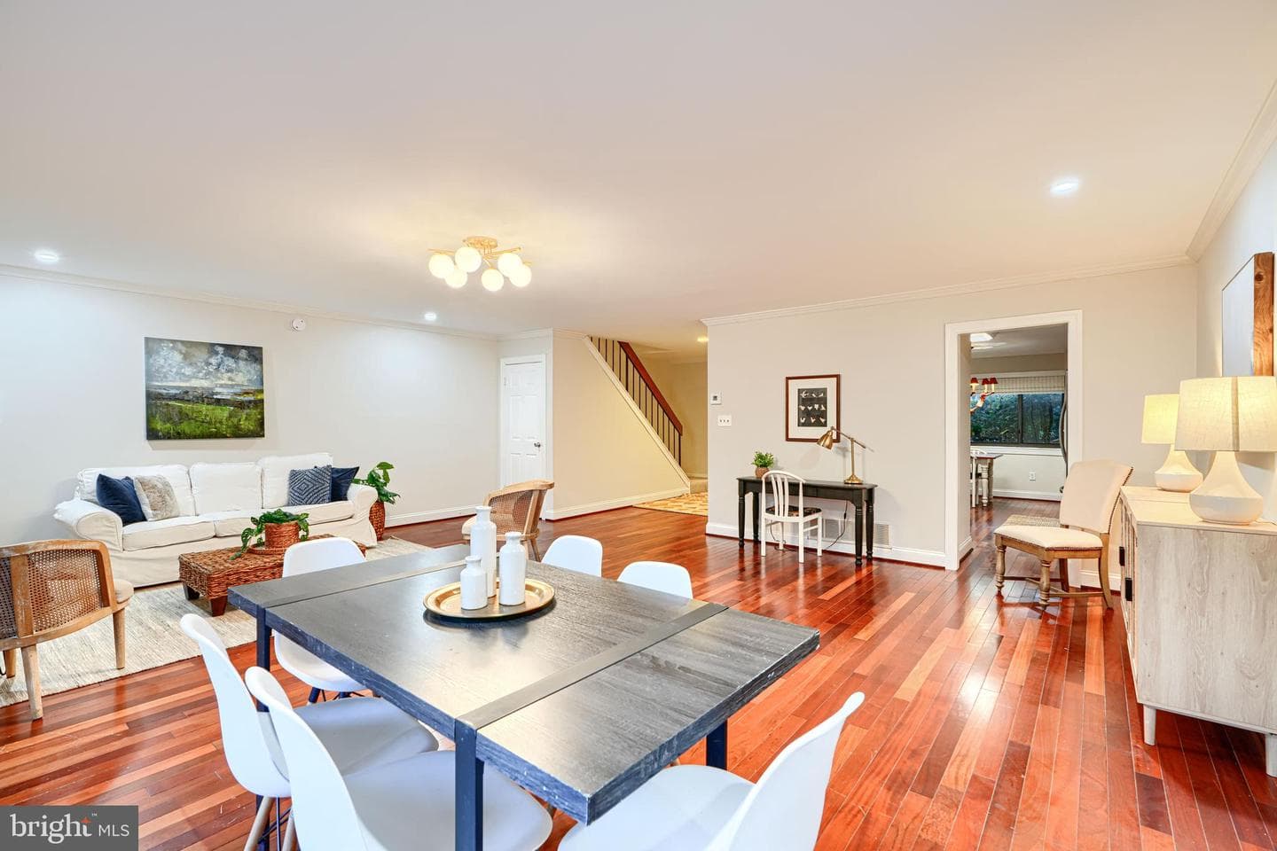 8223 Ruxton Crossing Court photo 9