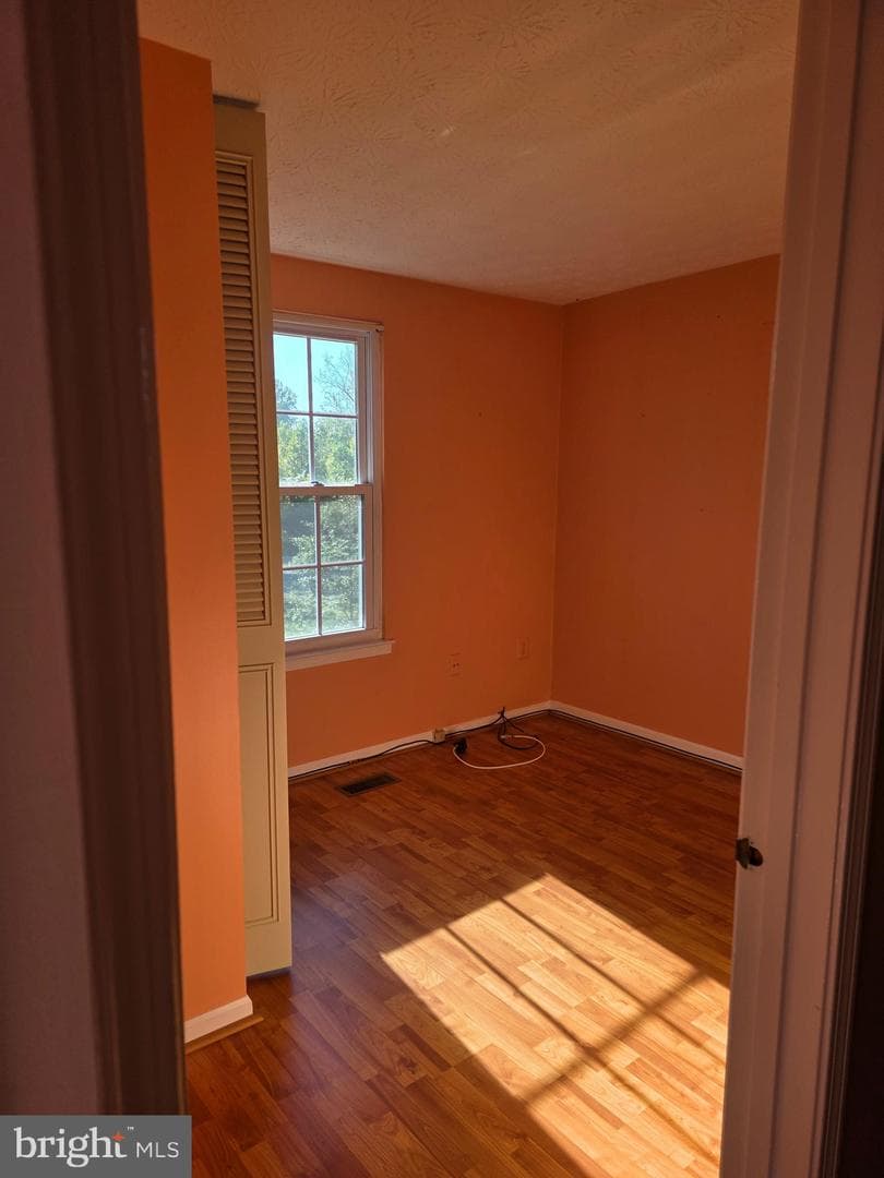 8530 Castlemill Circle photo 25