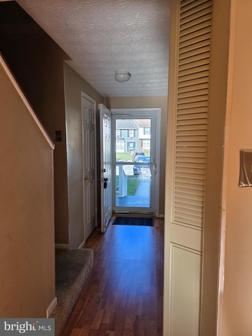 8530 Castlemill Circle photo 3