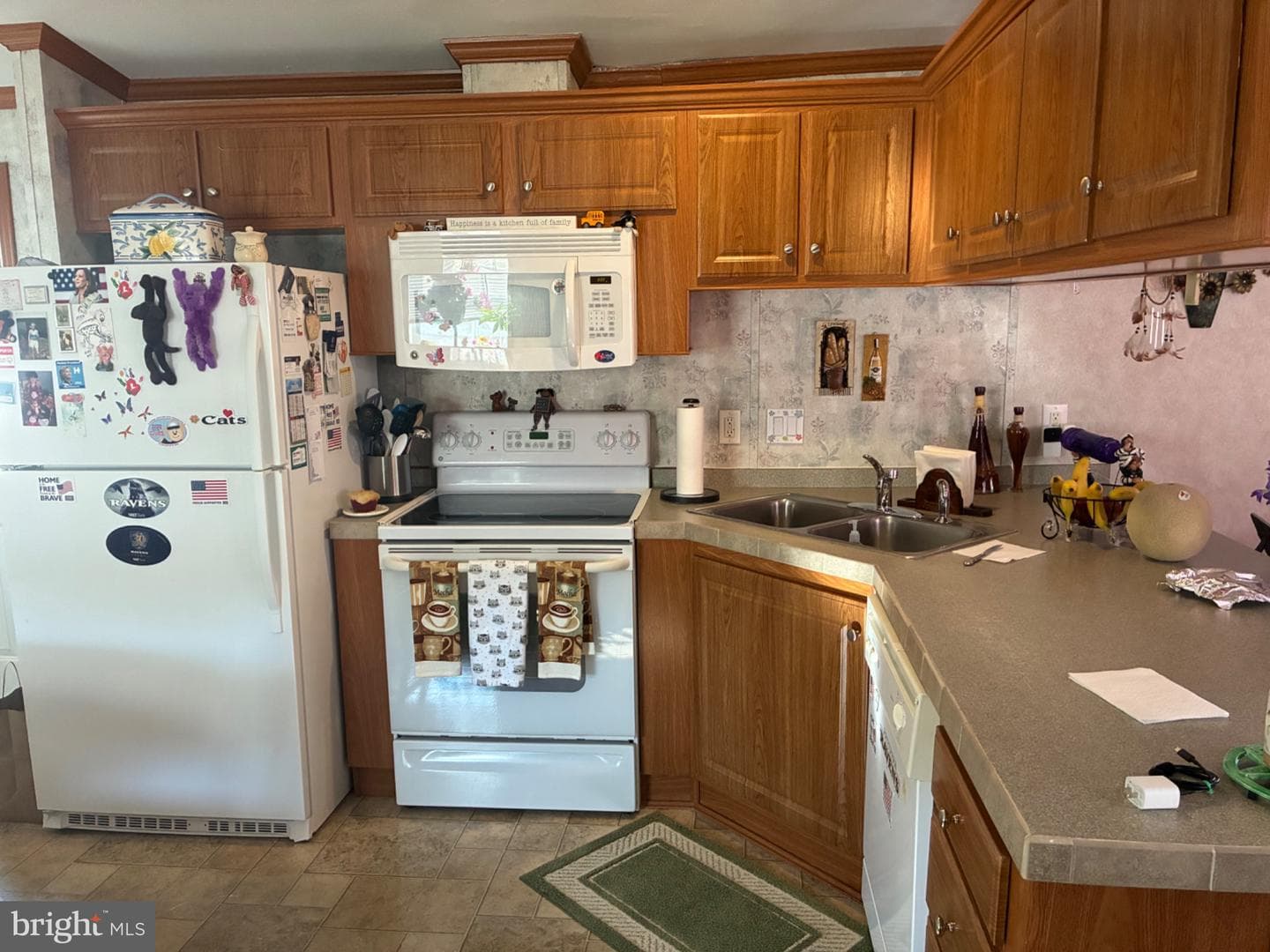 3532 Dahlia Lane photo 8