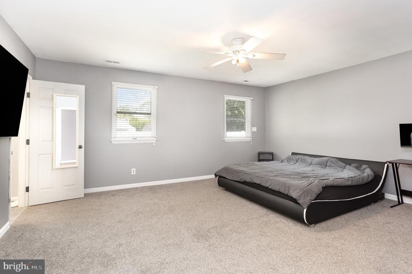 6820 Harewood Park Drive photo 15