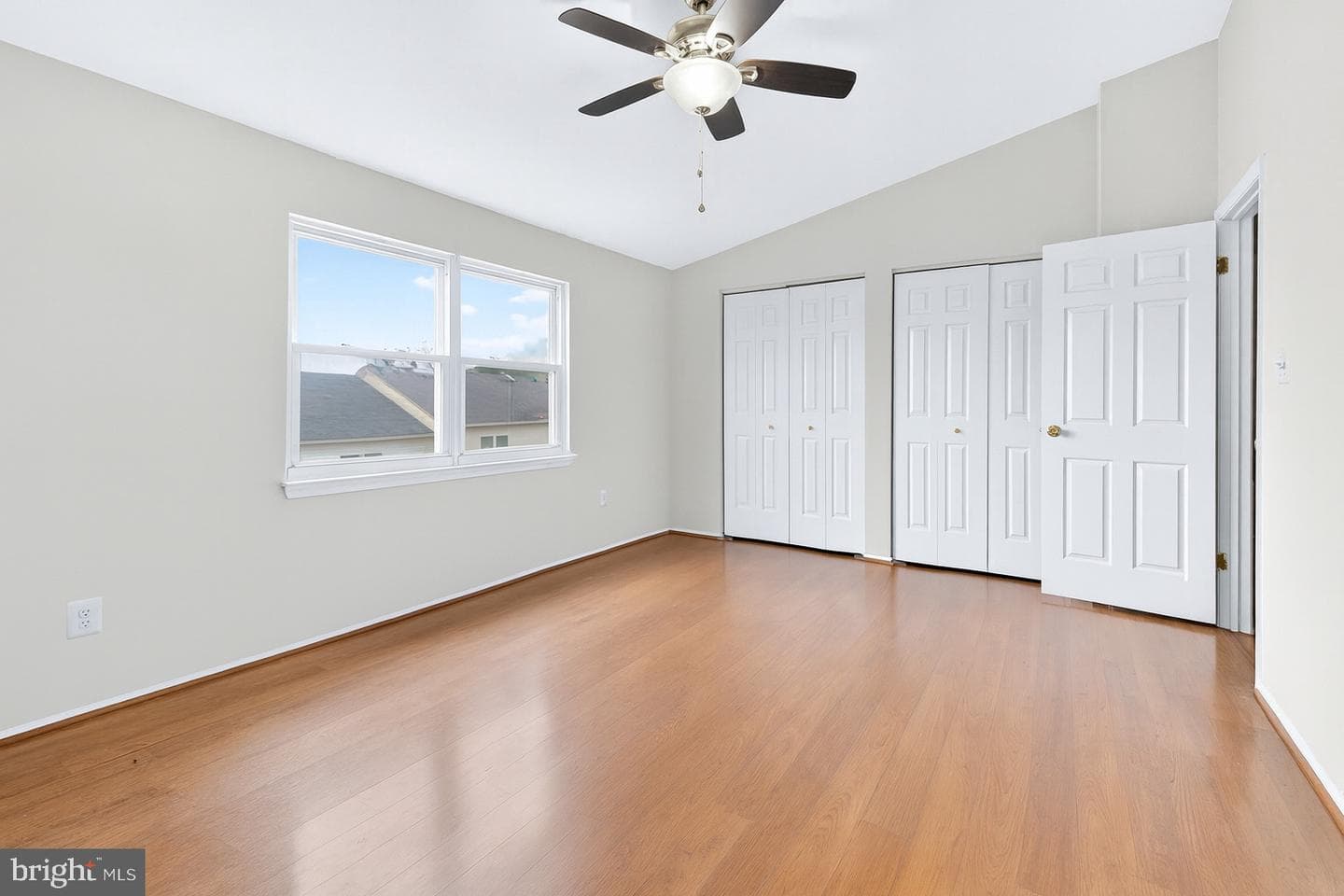 25 Longmont Court photo 13