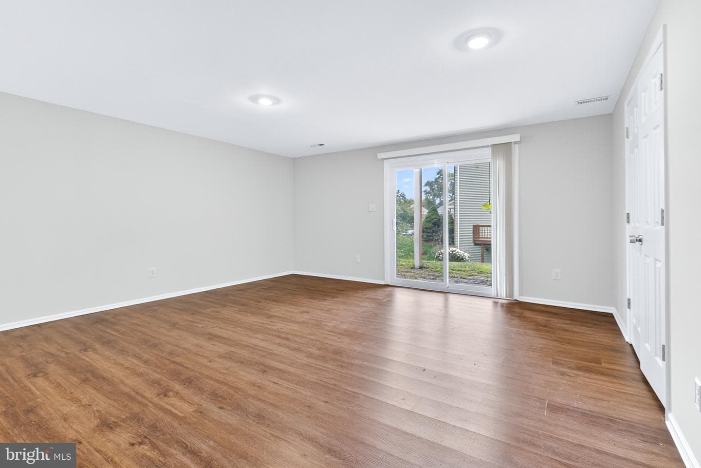 25 Longmont Court photo 21