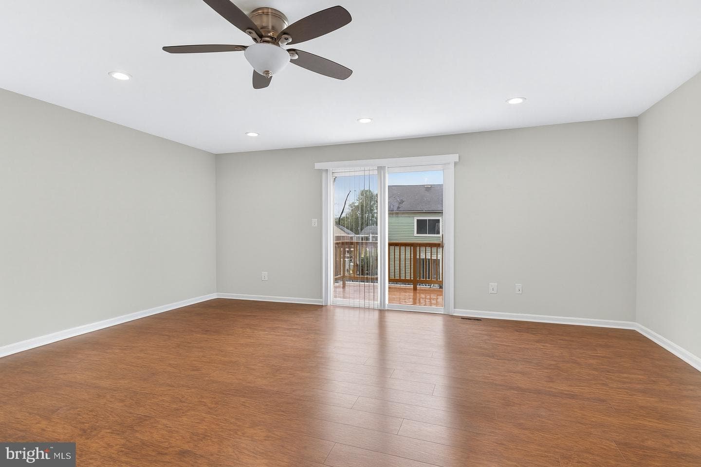 25 Longmont Court photo 6