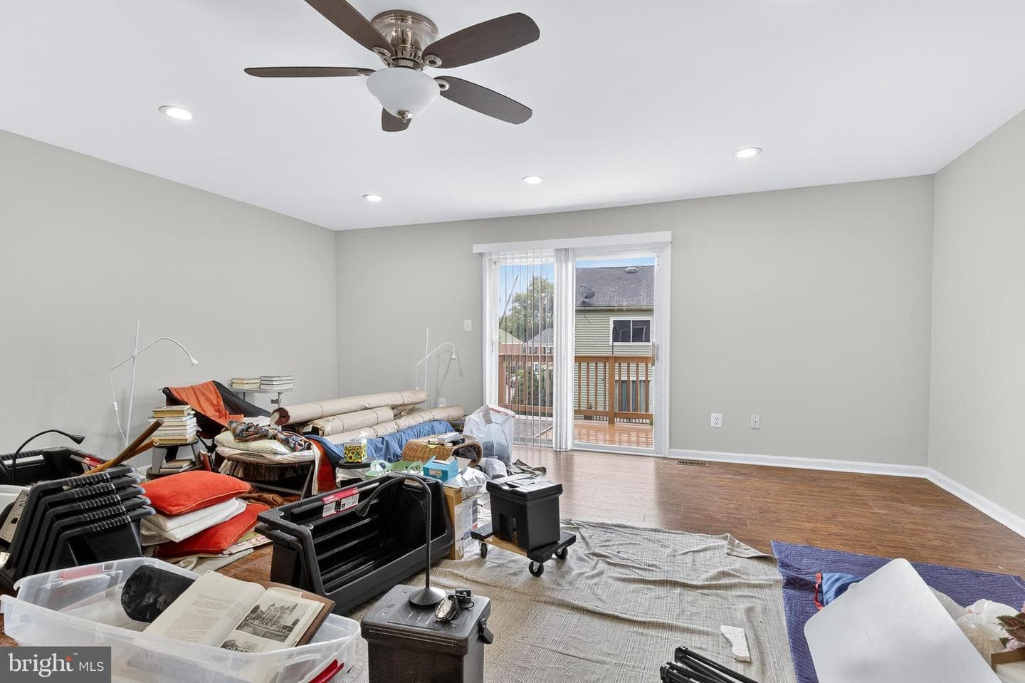 25 Longmont Court photo 7