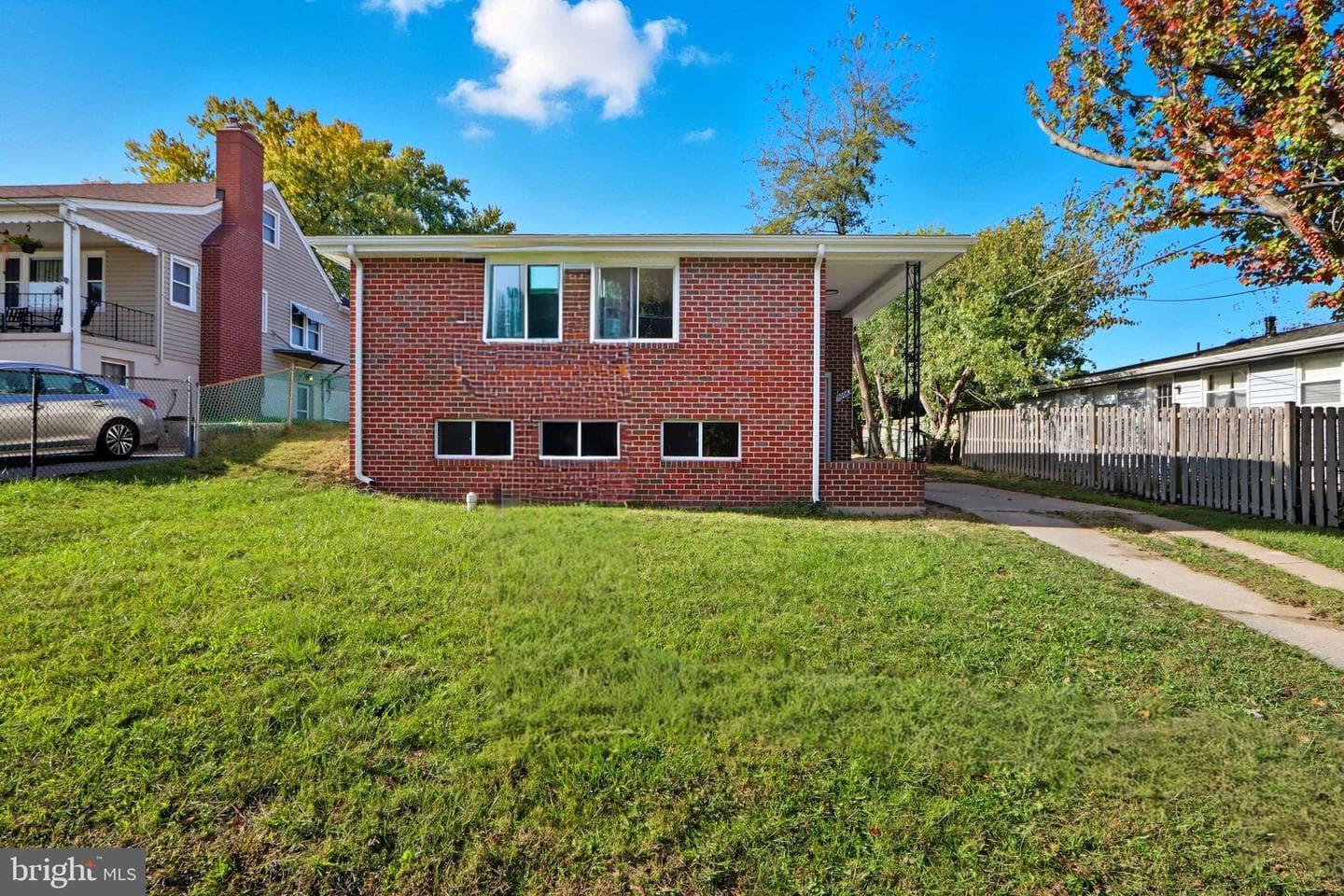 5006 Shelbourne Road photo 3