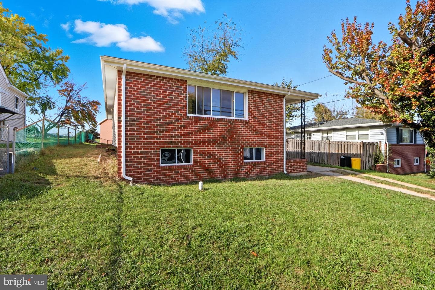 5006 Shelbourne Road photo 4