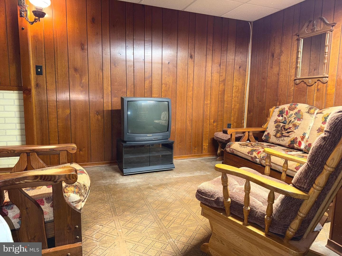8144 Gray Haven Road photo 18