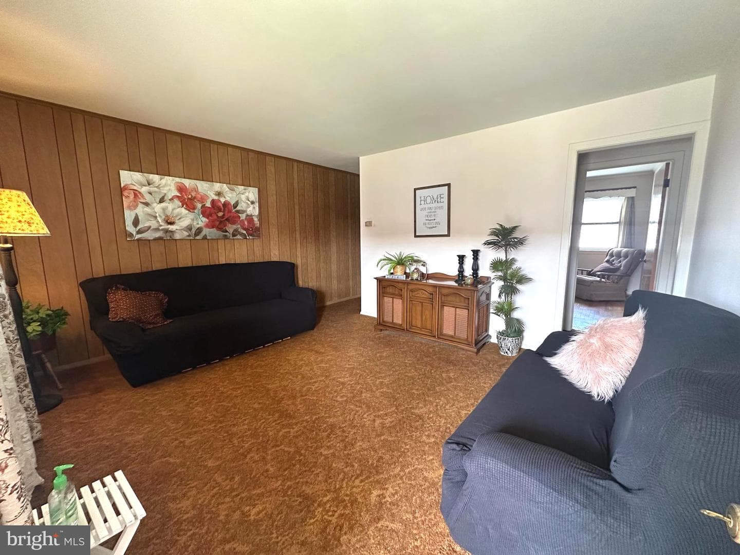 8144 Gray Haven Road photo 2