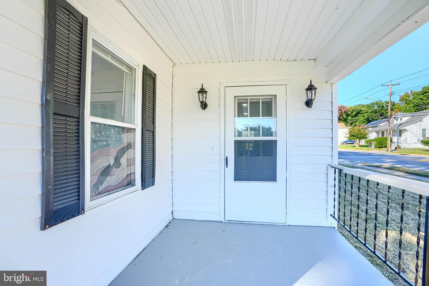 212 N Marlyn Avenue photo 3