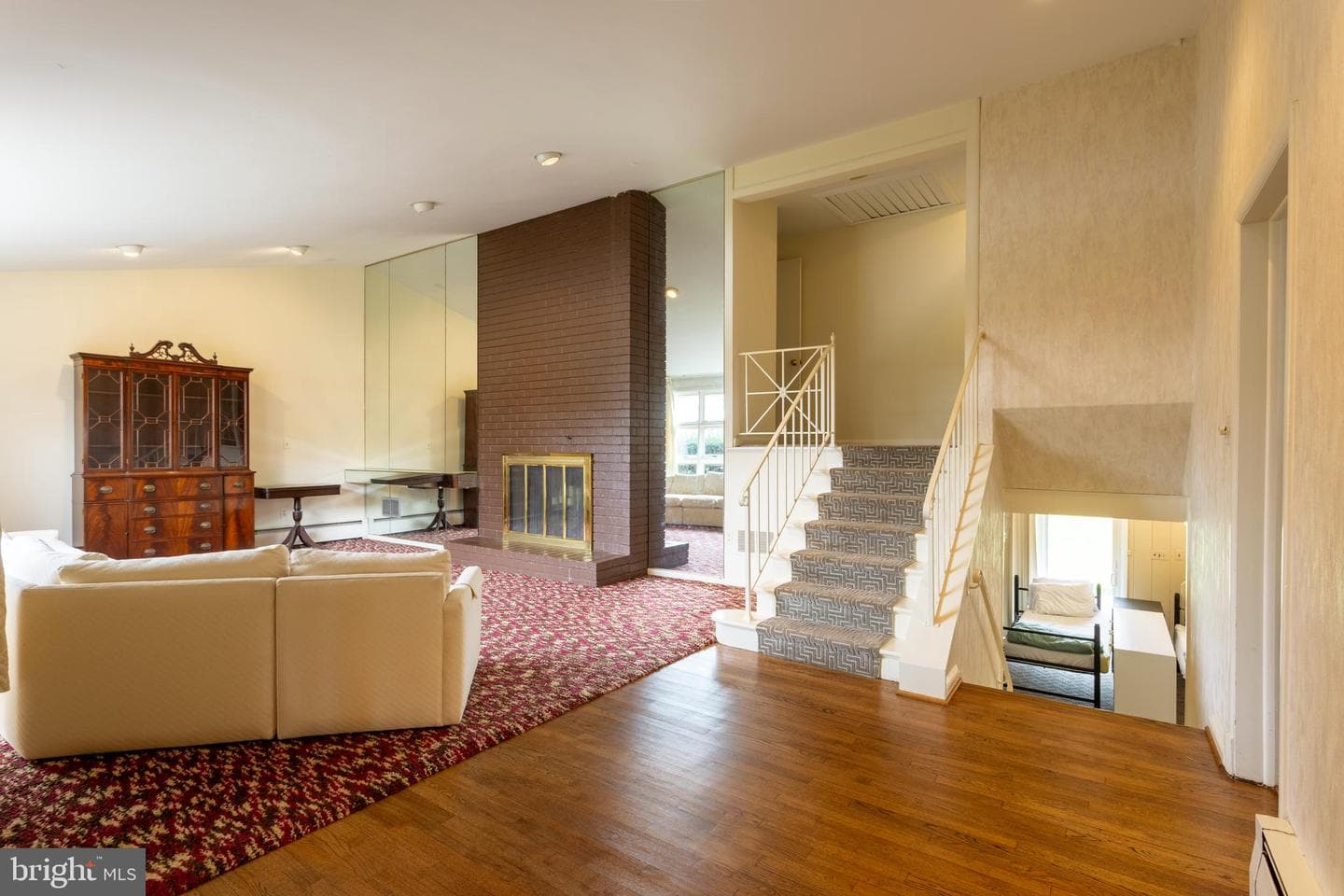 2509 Hal Circle photo 11